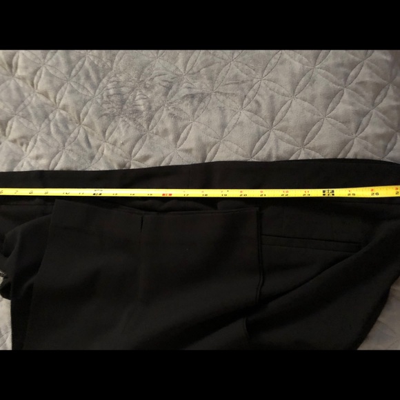 Plus Size Classic Black Capri slacks - Picture 3 of 6